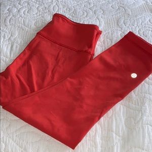 Lululemon wunder under reversible crop